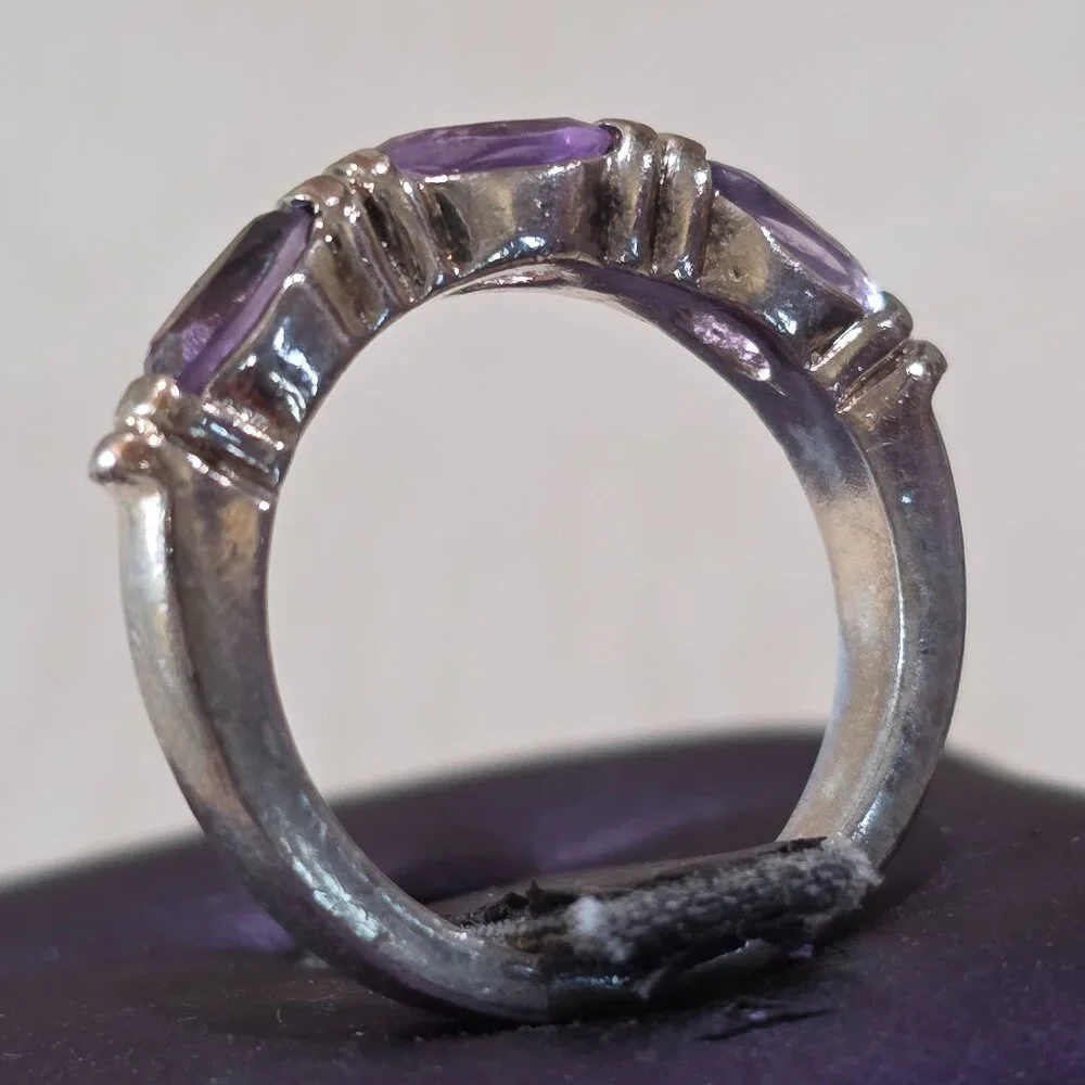 Vintage Oval Three Purple Stone Gemstone Band Sterling Silver Ring SZ 5
